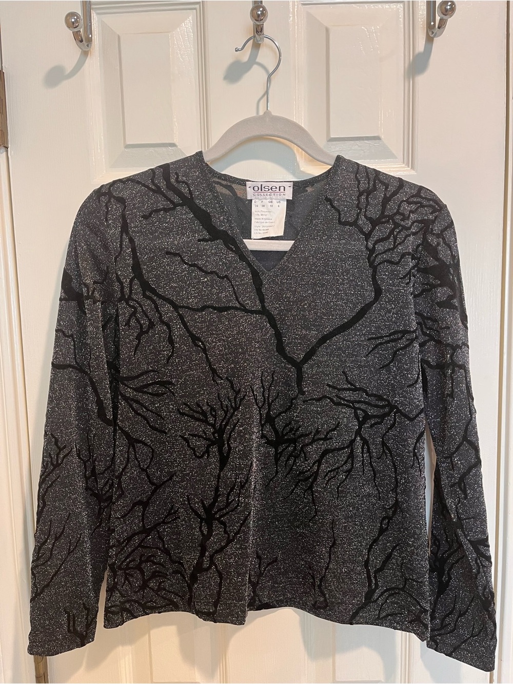 Vintage Black-Silver Sparkle V-Neck Top